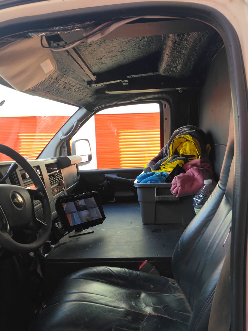 Picture 4/8 of a 2009 Chevrolet Express 1500 for sale in Albany, California
