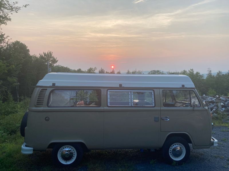 Picture 3/7 of a 1972 VW T2 Campervan for sale in Waterville, Maine