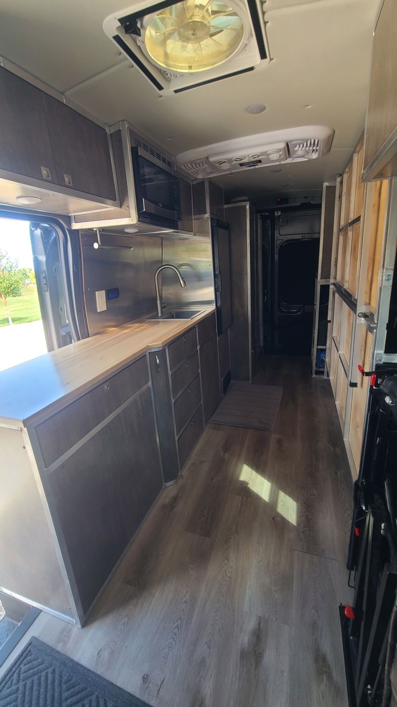 Picture 3/9 of a 2021 Ford Transit HR Extended for sale in Montrose, Colorado