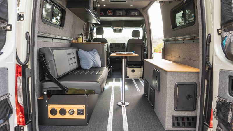 Picture 5/22 of a 2022 Mercedes-Benz Sprinter 4x4 for sale in Carlsbad, California