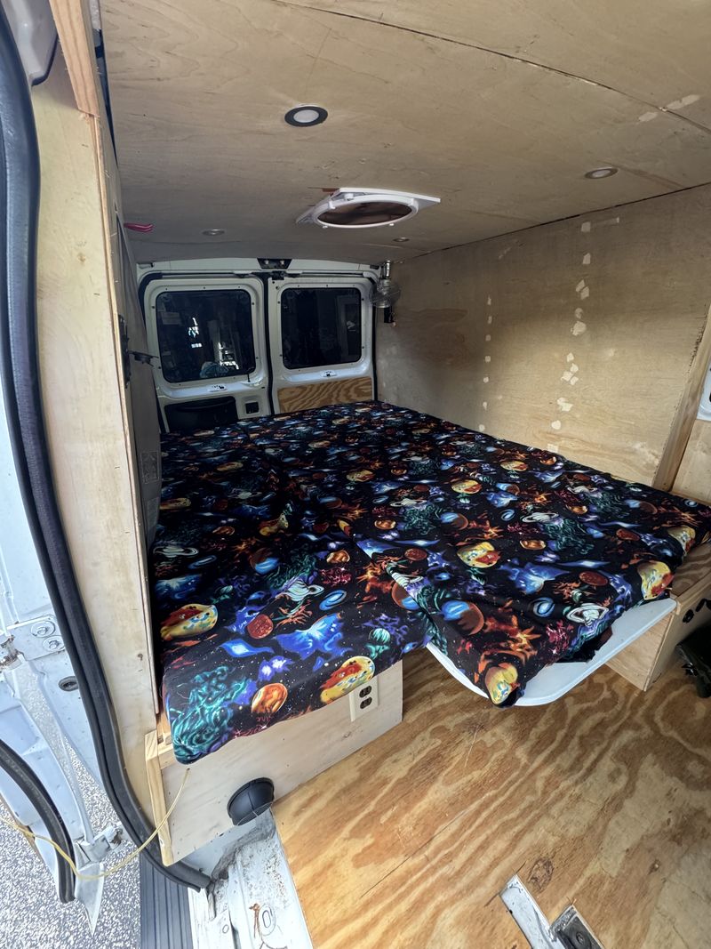 Picture 5/8 of a 2002 e-150 XL for sale in West Chester, Pennsylvania