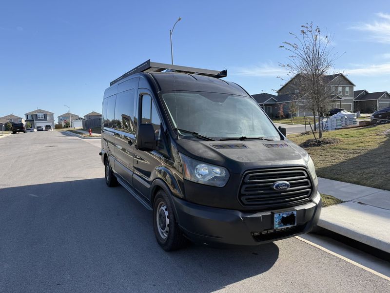 Picture 1/21 of a Ford Transit 350-XL 3.2 Diesel Wagon for sale in San Marcos, Texas