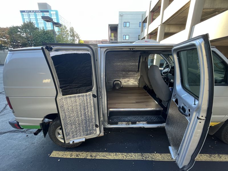 Picture 4/14 of a 2007 Ford E-250 Cargo Van for sale in Springfield, Missouri