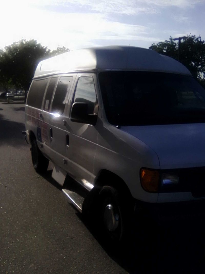 Picture 1/4 of a 2004 Ford e250 for sale in Stockton, California