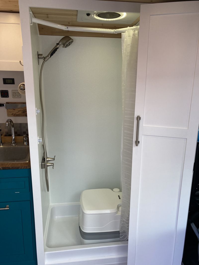 Picture 5/28 of a 2019 Promaster Hightop - shortest wheelbase w/ indoor shower for sale in Asheville, North Carolina