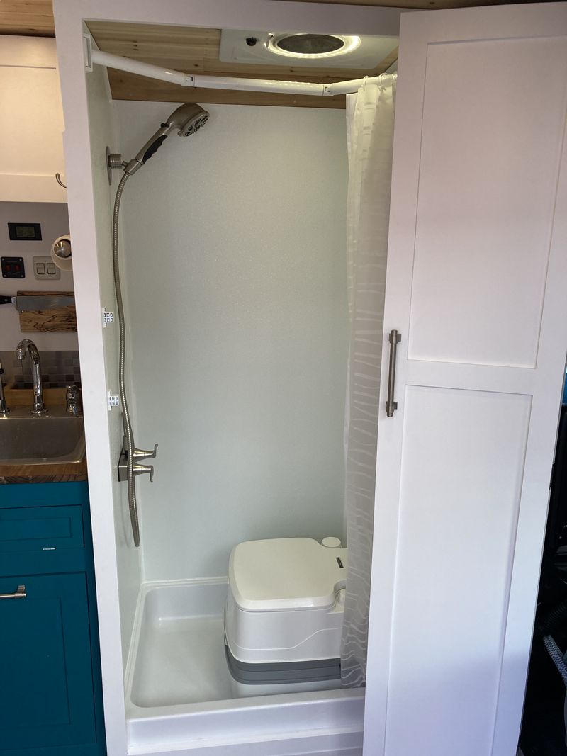 Picture 5/28 of a 2019 Promaster Hightop - shortest wheelbase w/ indoor shower for sale in Asheville, North Carolina