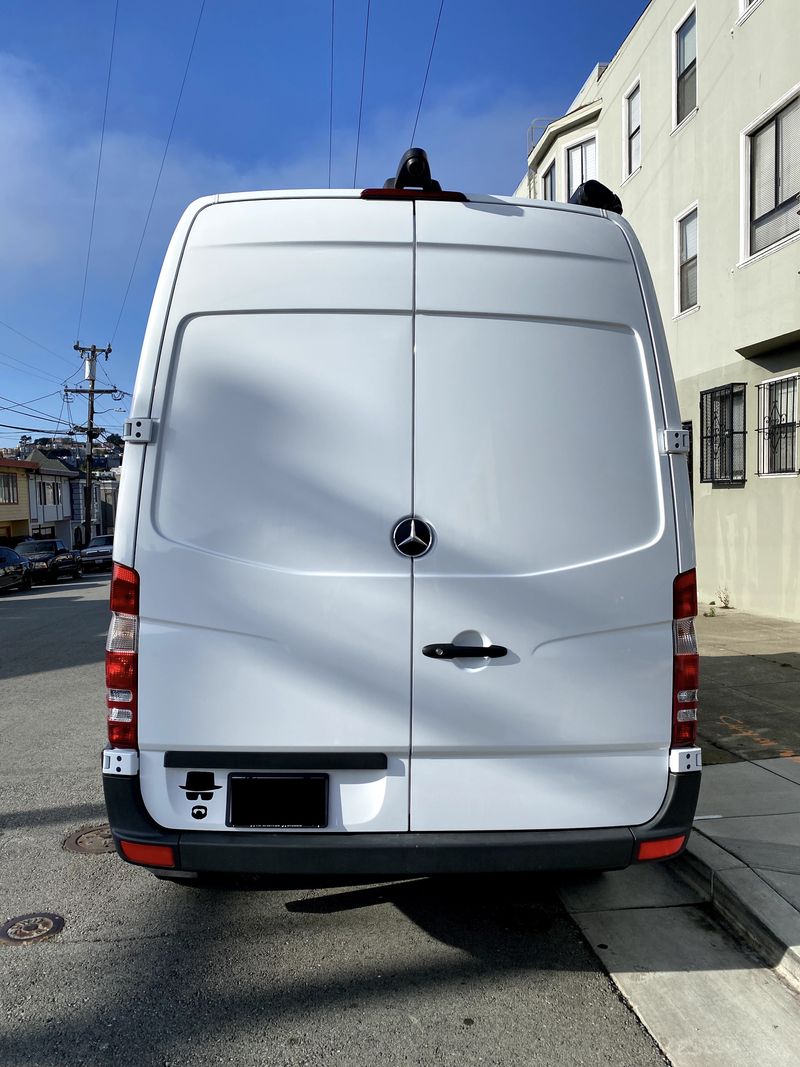 Picture 4/36 of a Mercedes Sprinter 2500 144 (LOW MILES - 35k, Indoor Shower!) for sale in Redwood City, California