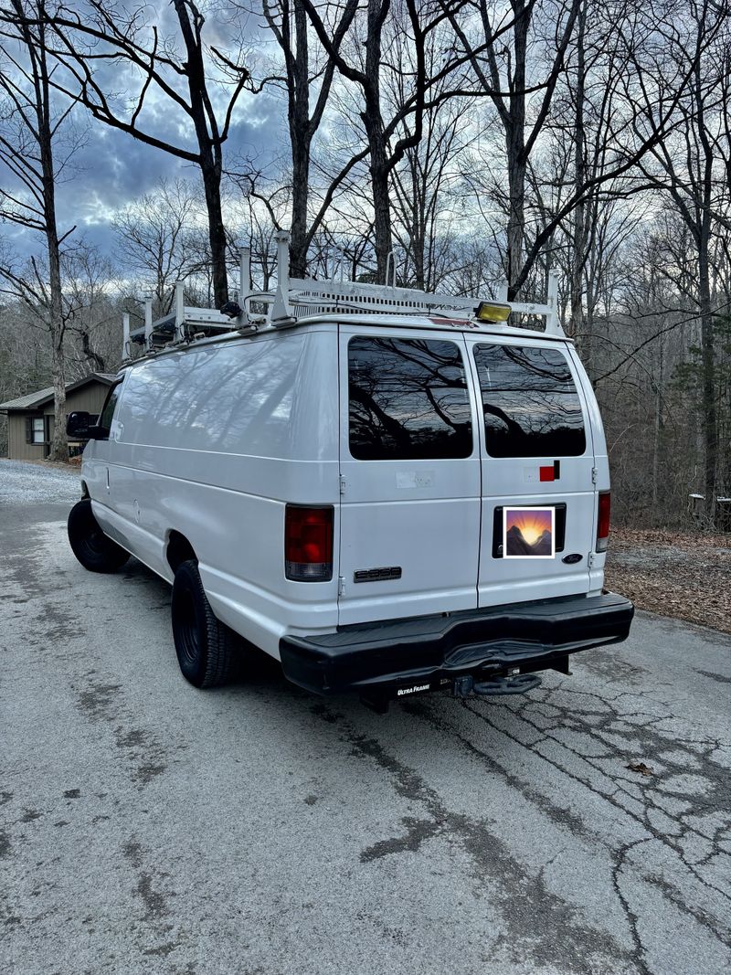 Picture 5/16 of a 2008 E-350 Super Duty Stealth Camper for sale in Cleveland, Tennessee