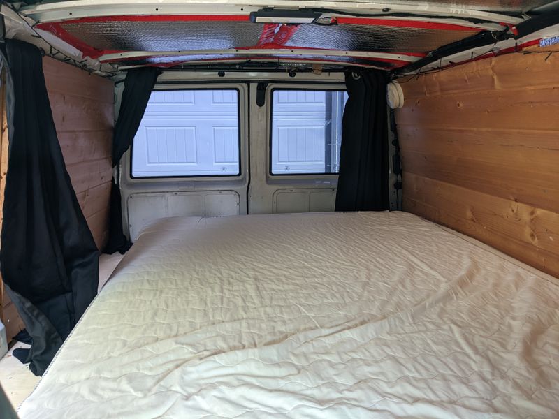 Picture 6/9 of a 2001 GMC Safari - Campervan Buildout for sale in Austin, Texas