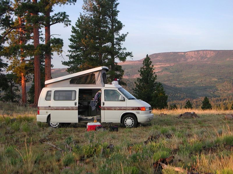 Picture 2/19 of a 1997 VW Eurovan Camper for sale for sale in Bellingham, Washington