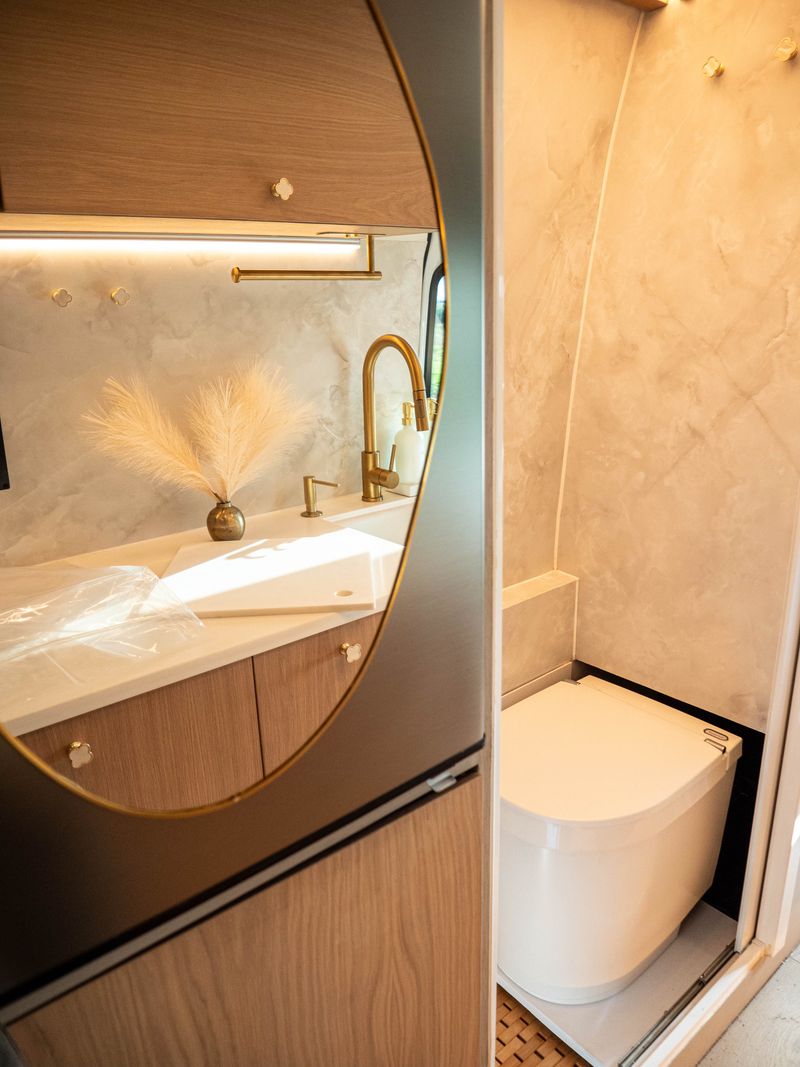 Picture 3/30 of a Brand new Mercedes Sprinter 170" with shower! for sale in Sacramento, California