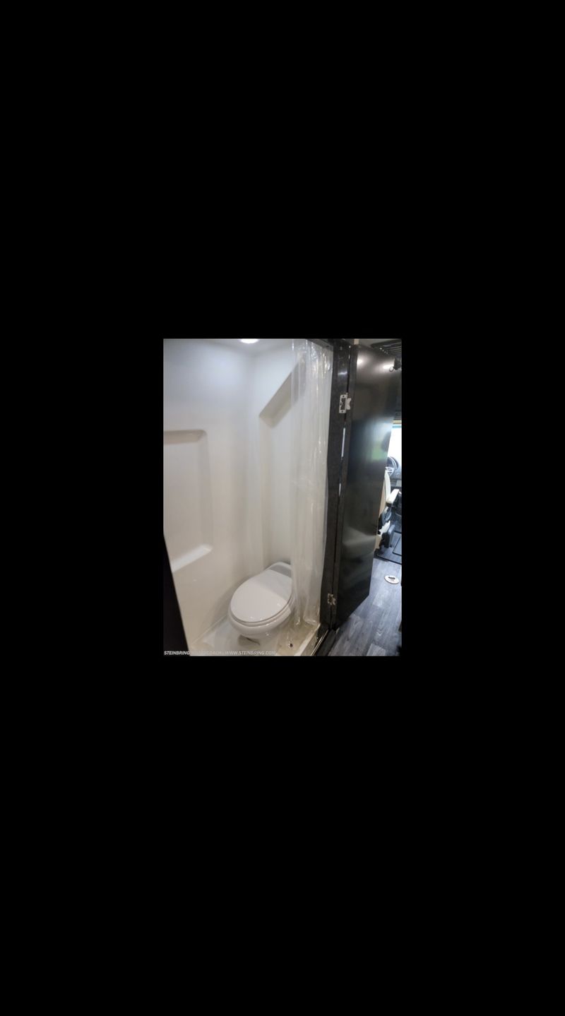 Picture 3/7 of a 2020 Midwest Passage RV 170EXT for sale in New Orleans, Louisiana