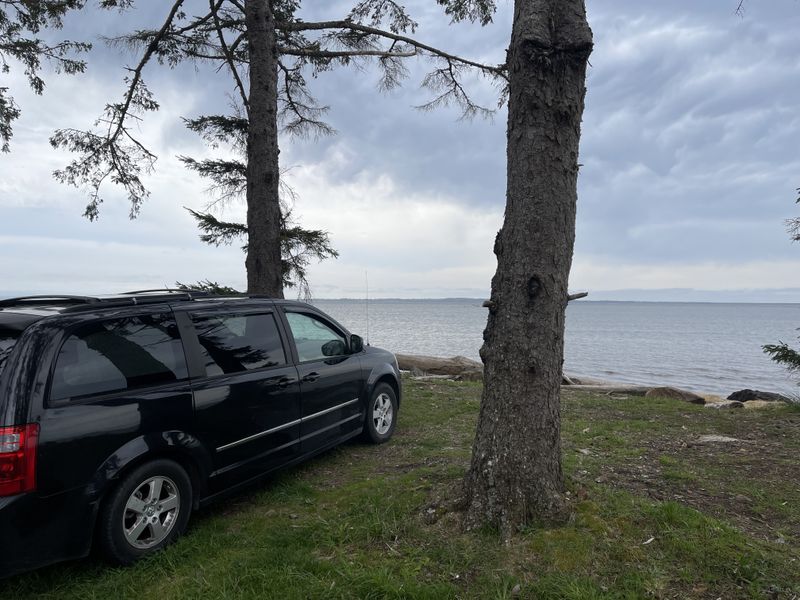 Picture 2/19 of a 2010 Dodge Grand Caravan Stealth w Solarsetup for sale in Palm Beach Gardens, Florida