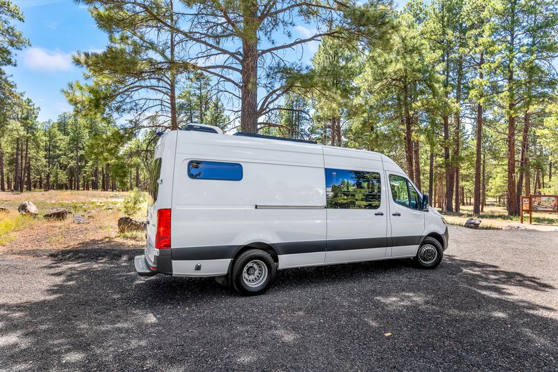 Picture 3/27 of a 2021 Mercedes Sprinter 4500 Dually for sale in Sedona, Arizona