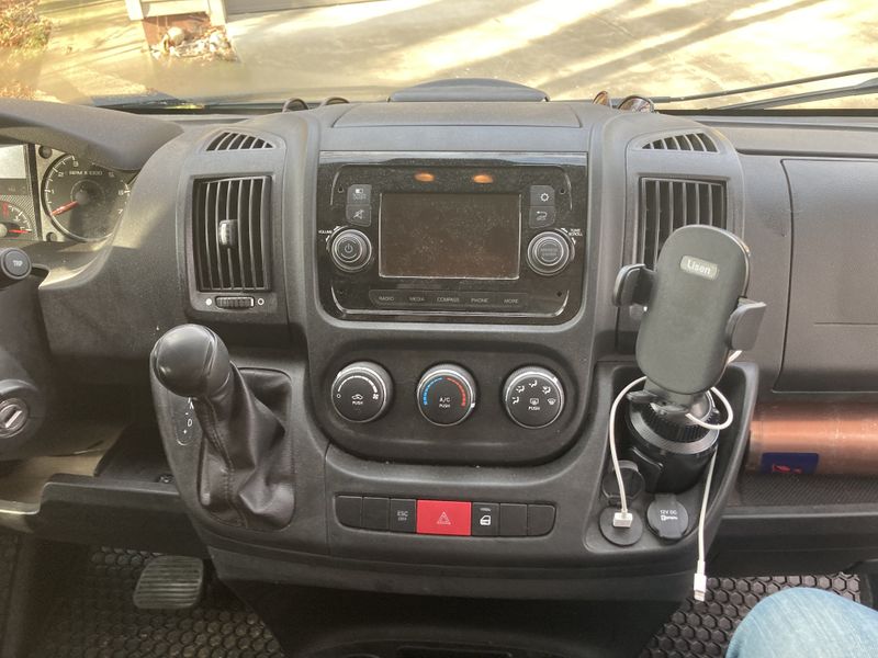 Picture 2/15 of a 2018 Ram Promaster 1500 for sale in Middleville, Michigan