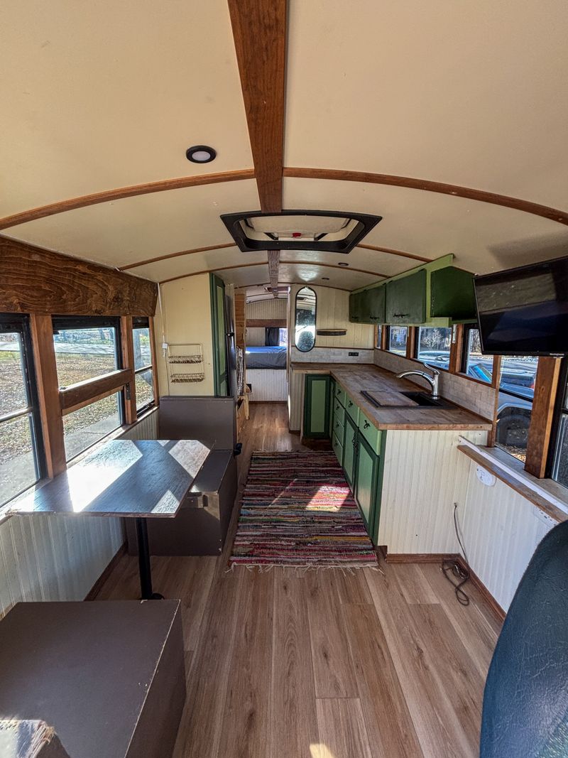 Picture 3/20 of a 2002 International 3800 for sale in Hendersonville, Tennessee