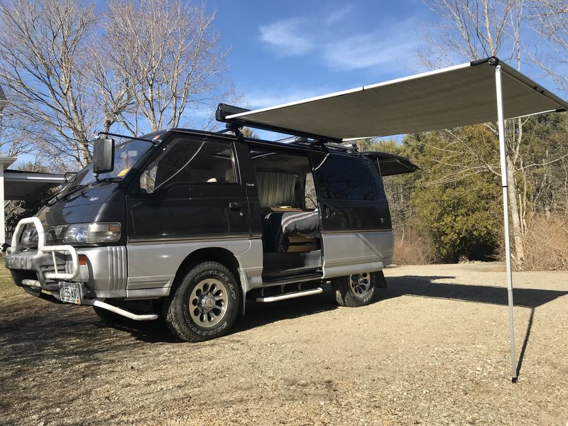 Picture 3/4 of a 4WD 1992 Delica Star Wagon Exceed Camper Van for sale in South Bristol, Maine