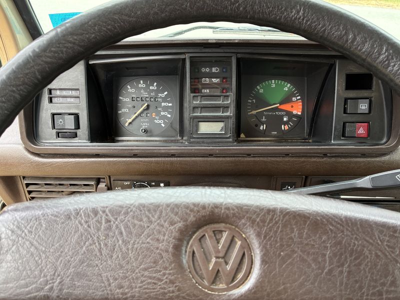 Picture 3/19 of a 1986 VW Westfalia Vanagon GL Automatic for sale in Hanover, New Hampshire