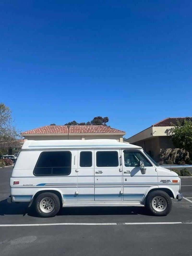 Picture 1/10 of a 1993 Chevrolet G20 (automatic)  for sale in Los Angeles, California