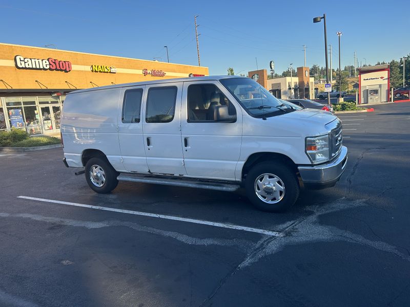 Picture 1/4 of a 2009 FORD E250 for sale in Bellingham, Washington