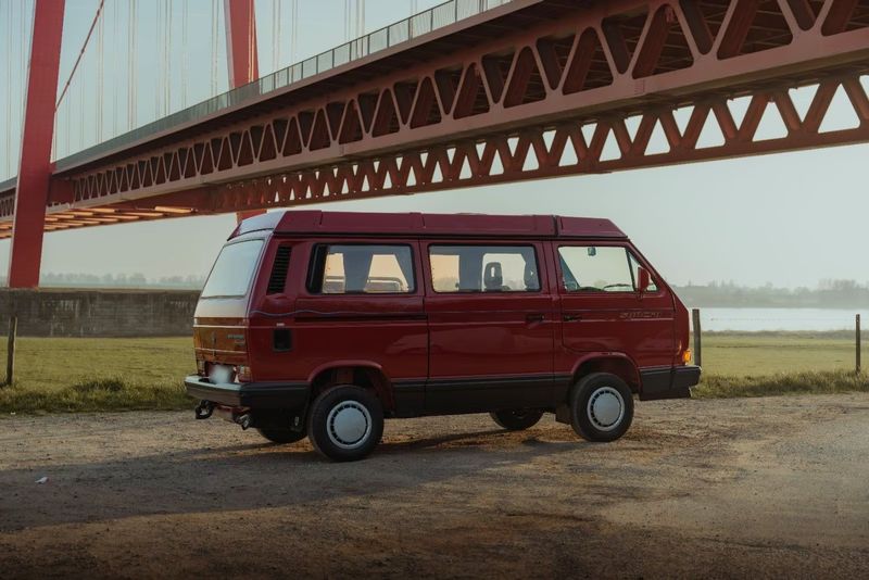 Picture 2/13 of a 1990 Volkswagen T3 Atlantic Syncro 4x4 (only 50 units exist) for sale in Los Angeles, California