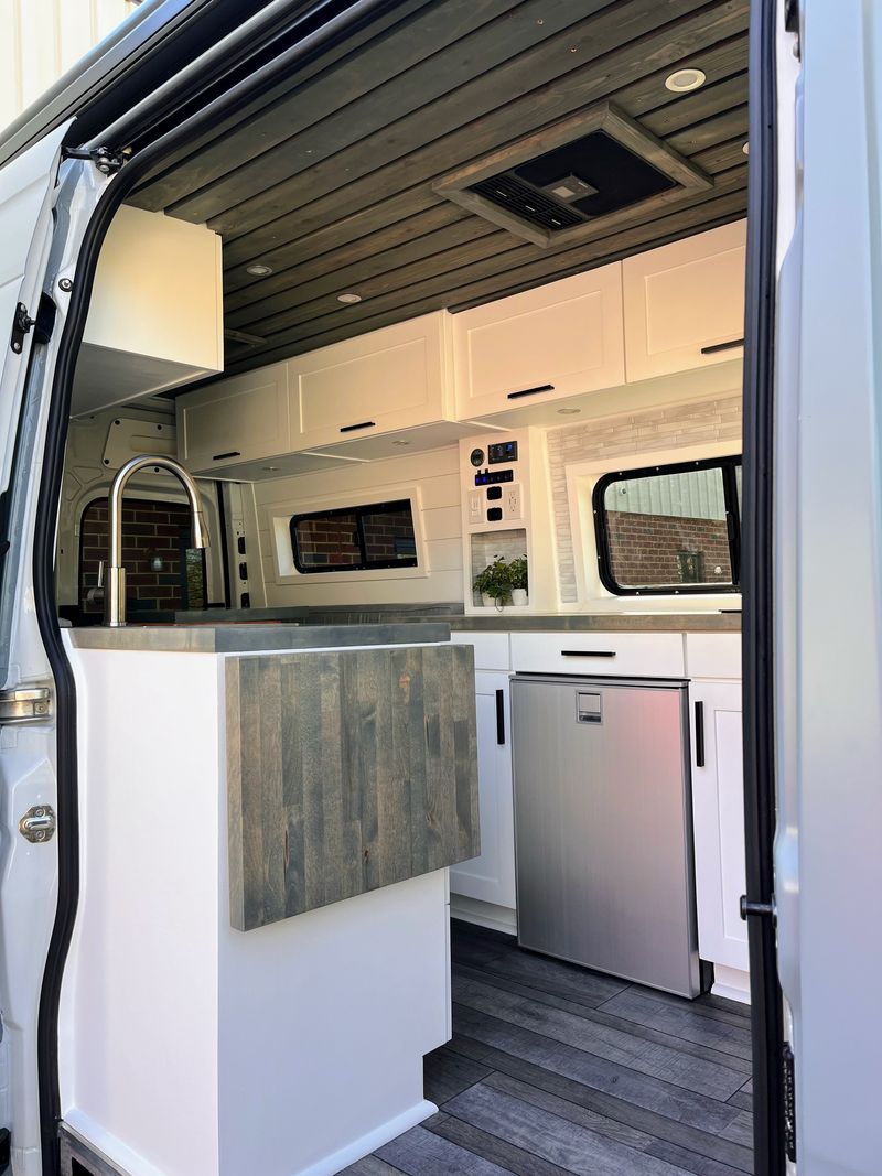 Picture 5/15 of a Artemis Custom Built for sale in Atlanta, Georgia