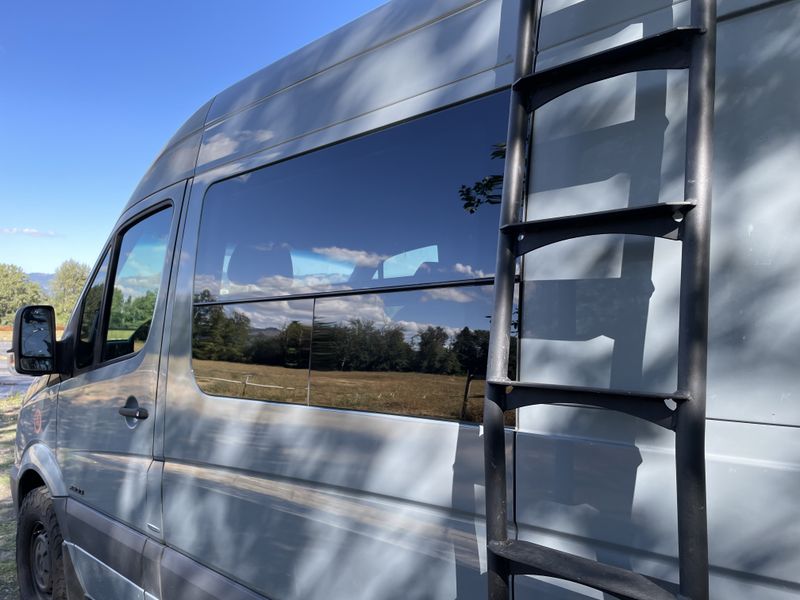 Picture 4/29 of a 2016 Sprinter 2.1L 4 Cyl. High Roof Grey for sale in Hood River, Oregon