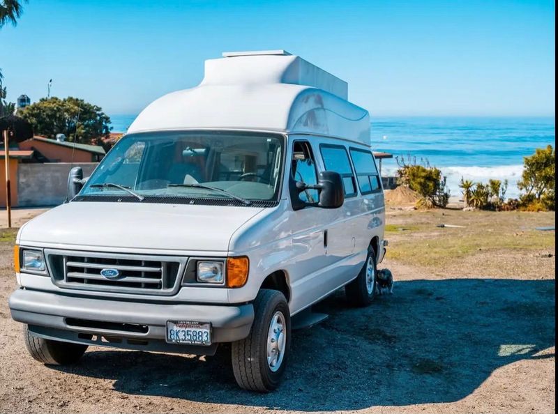 Picture 3/17 of a Class "B" RV - SILVIA - Low mileage beauty for sale in North Hollywood, California