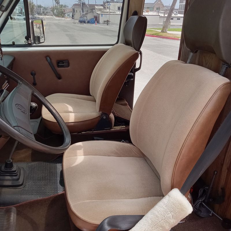 Picture 4/19 of a 1981 VW Vanagon Camper Van Conversion for sale in Huntington Beach, California