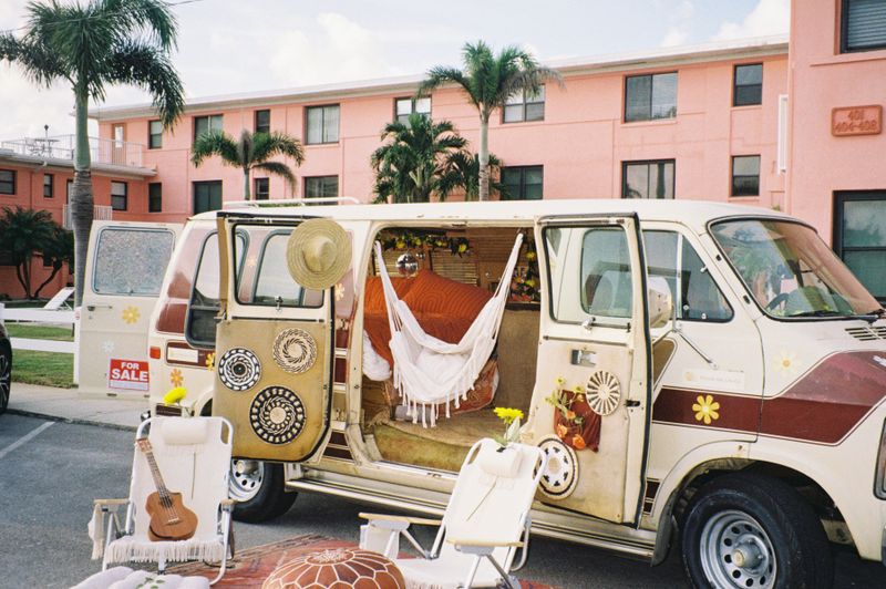 Picture 1/38 of a 🌻 NEW TRANSMISSION - 1985 Retro Love Bus ☮️ 🏝️ 🚐 for sale in Saint Petersburg, Florida
