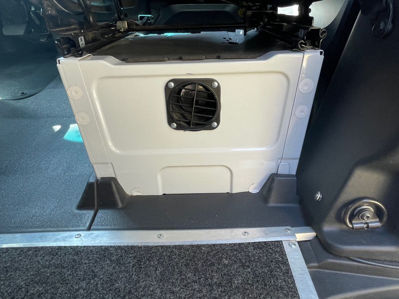 Picture 4/13 of a 2019 Mercedes Sprinter 144" High Roof Camper Van for sale in Littleton, Colorado
