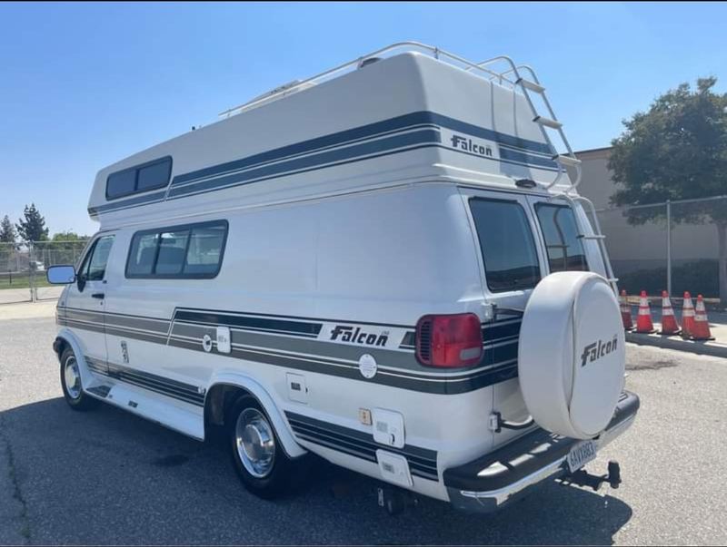 Picture 5/32 of a 1995 Dodge Falcon 190 (RAM B3500) for sale in San Jose, California