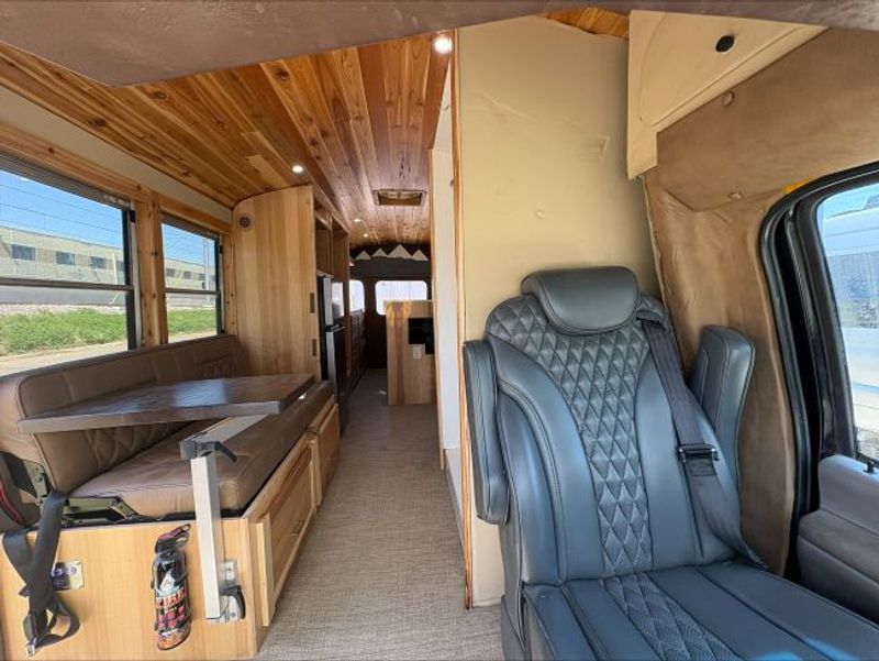 Picture 2/13 of a 2000 Ford E450 Skoolie for sale in Eden Prairie, Minnesota