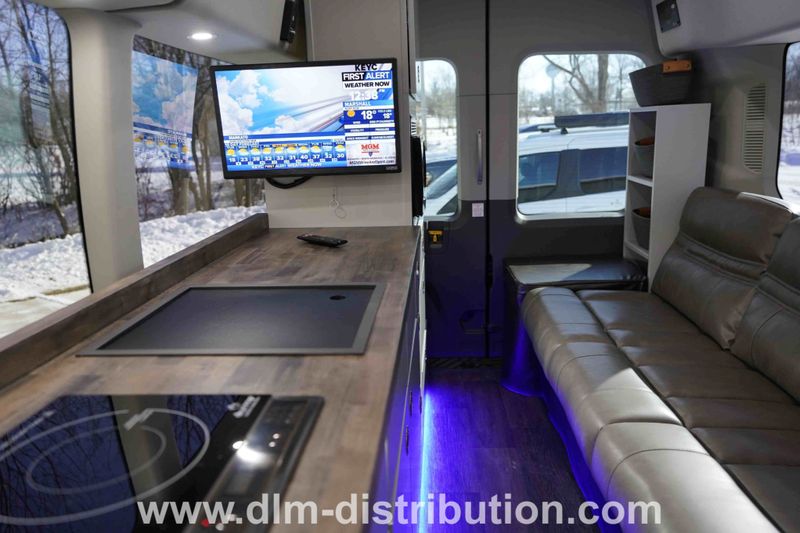 Picture 3/31 of a 2025 Mini-T HR AWD Campervan Class B Solar DRW Camper Van for sale in Lake Crystal, Minnesota