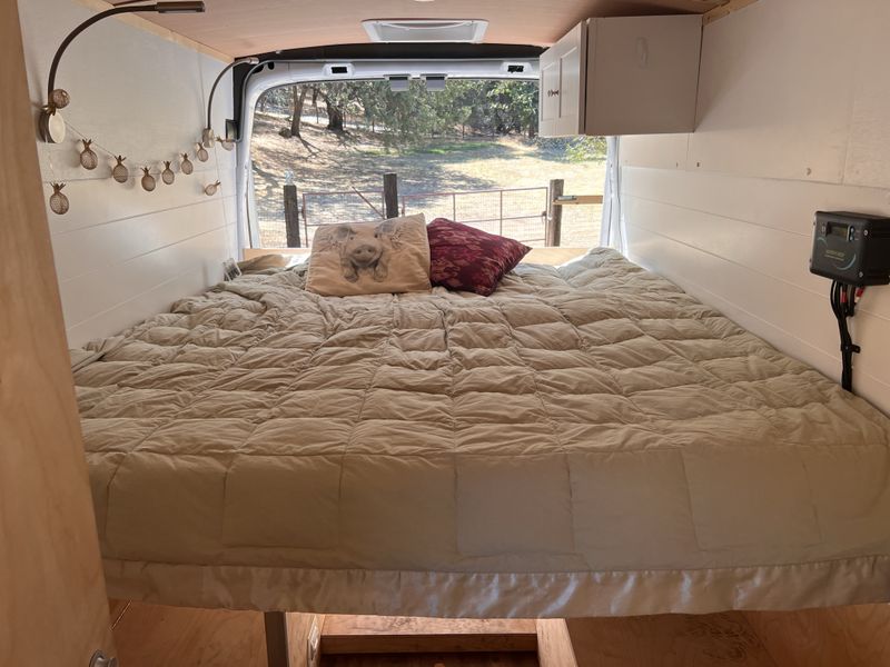 Picture 5/10 of a 2019 Ford Transit 250 High Roof - Professional Conversion for sale in Loomis, California