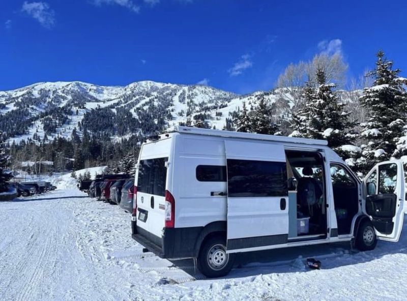 Picture 4/18 of a 2021 Dodge Ram Promaster Highroof 2500 for sale in Portland, Maine