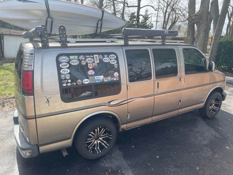 Picture 3/28 of a 2002 Chevy Express for sale in Saint Louis, Missouri