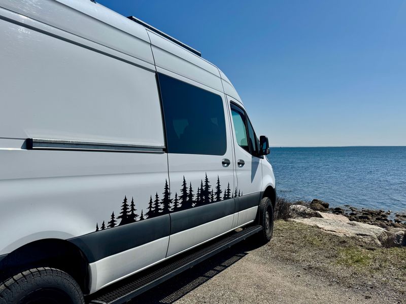Picture 2/33 of a 2019 Mercedes Sprinter 170 4X4 - A Boondocker's Dream! for sale in Mattapoisett, Massachusetts