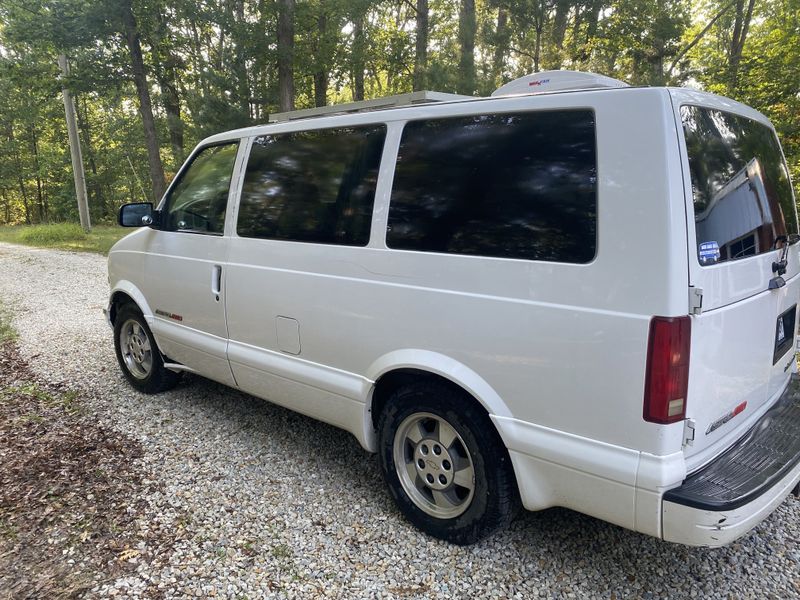 Picture 4/14 of a 2003 Chevy Astro Van for sale in Warrenton, Missouri