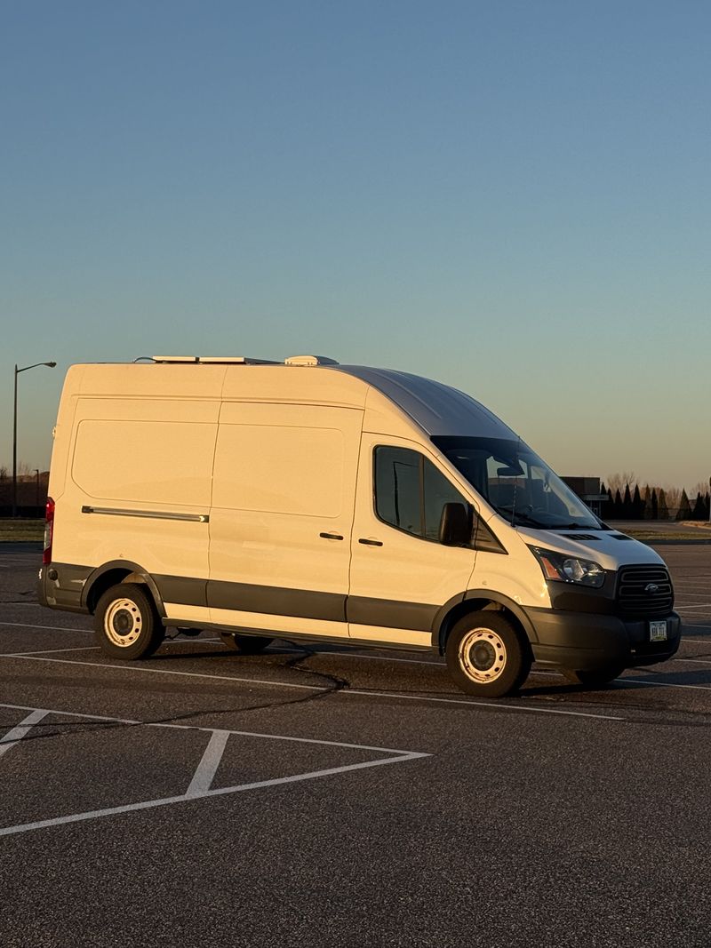 Picture 2/21 of a 2017 Ford Transit for sale in Minneapolis, Minnesota