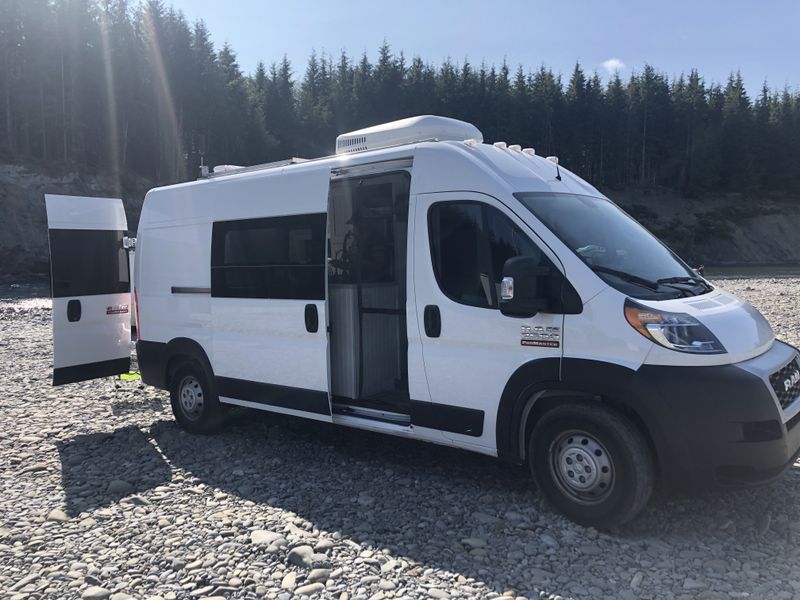 Picture 2/21 of a 2019 Ram Promaster 2500 van for sale for sale in Cape Coral, Florida