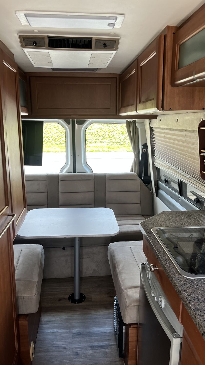Picture 5/10 of a 2007 Sprinter Roadtrek SS Agile for sale in Sunset Beach, California