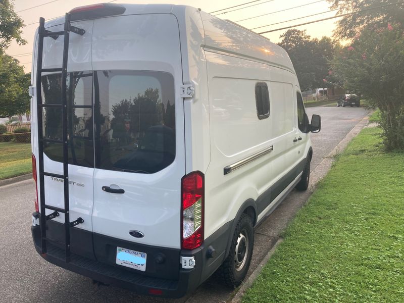 Picture 3/22 of a 2019 Ford Transit 250 for sale in Virginia Beach, Virginia