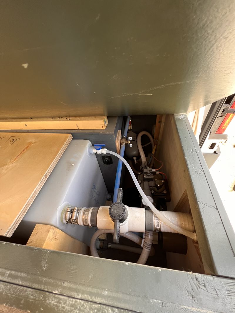 Picture 5/11 of a 2017 Ram Promaster 2500 HI RF Conversion  for sale in Olympia, Washington