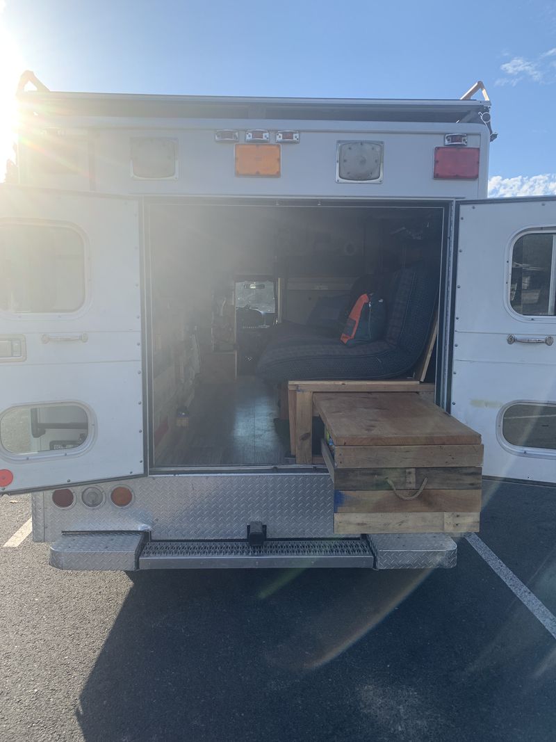 Picture 5/22 of a 1993 Ford E-350 Ambulance Camper, type III for sale in Woodacre, California