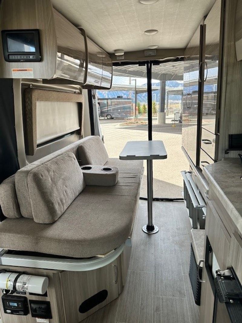 Picture 5/12 of a 2022 Thor Scope 18T with Pop-Top Tent for sale in Boulder, Colorado