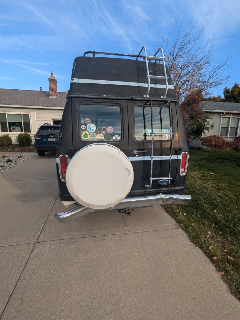 Picture 5/24 of a 1990 Ford Econoline E-250 for sale in Salt Lake City, Utah