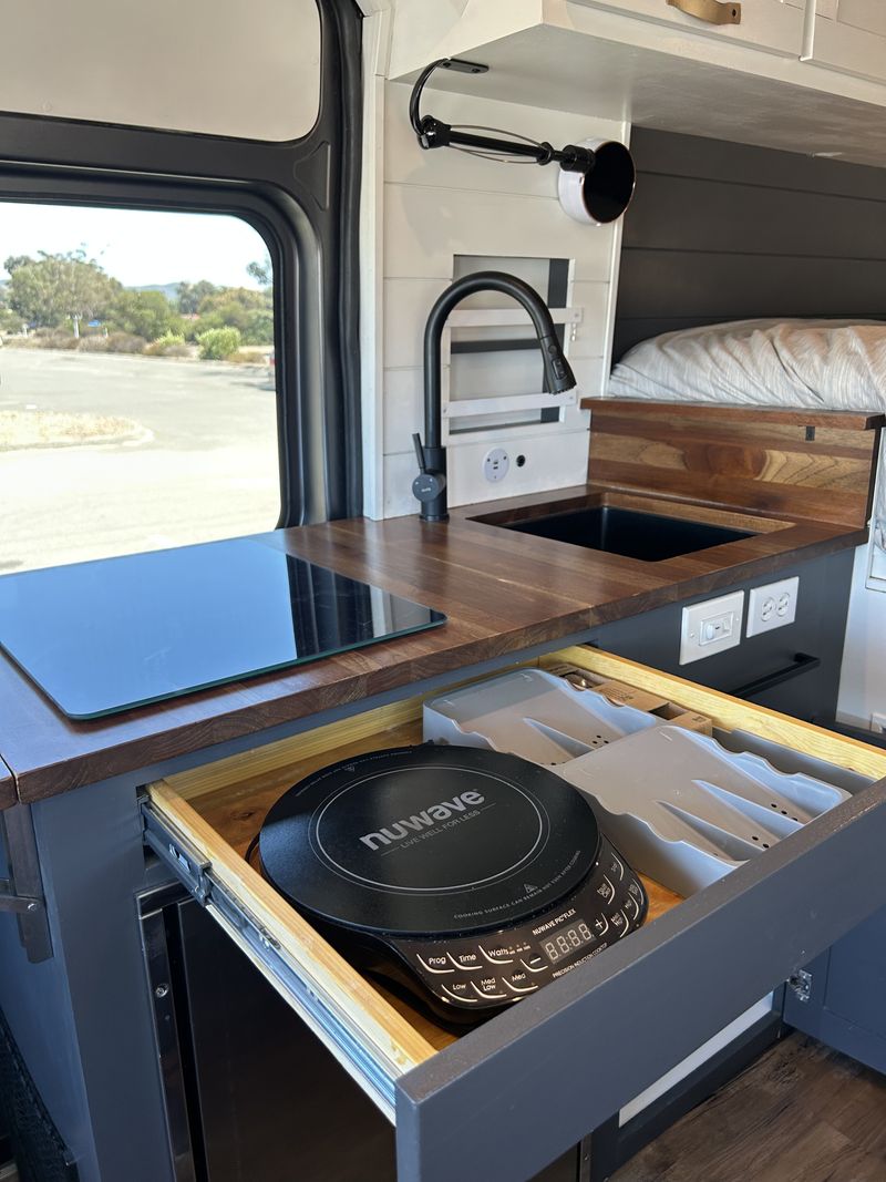 Picture 4/37 of a 🚐 2021 RAM Promaster – Fully Turn-Key, Recently Refreshed for sale in Santa Monica, California