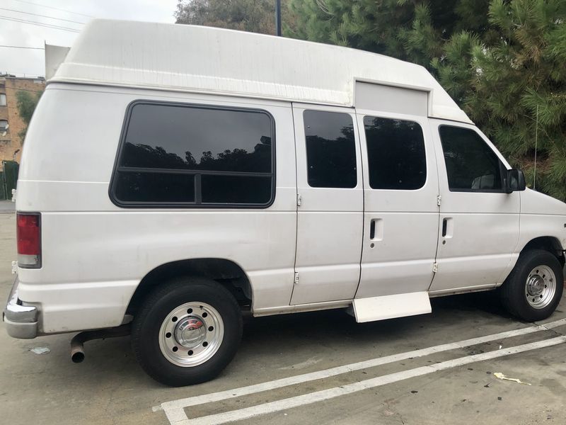 Picture 1/16 of a 2000 Ford E250 (With Camper Top) for sale in Los Angeles, California