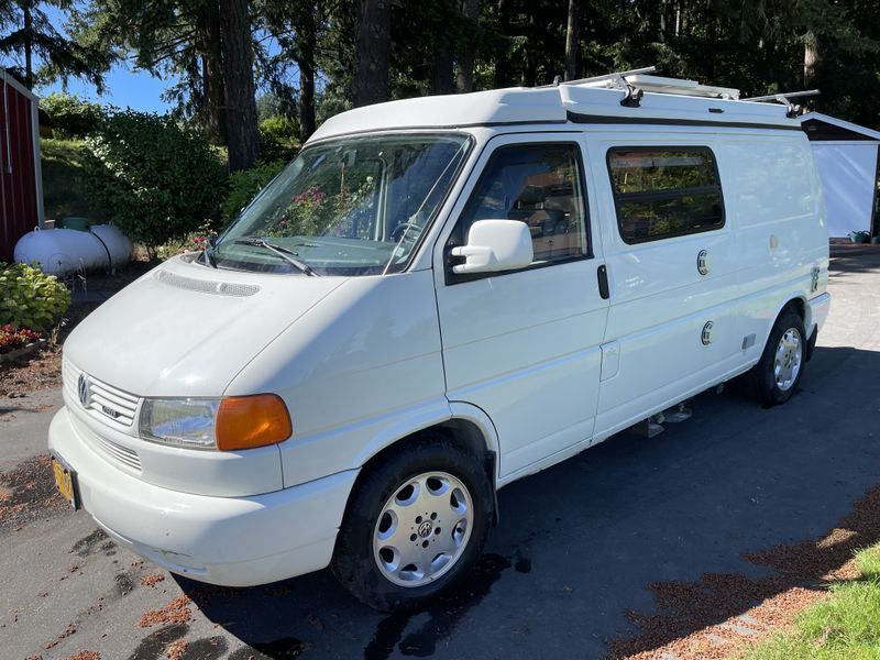 Picture 2/11 of a Volkswagen Eurovan Camper for sale in North Plains, Oregon